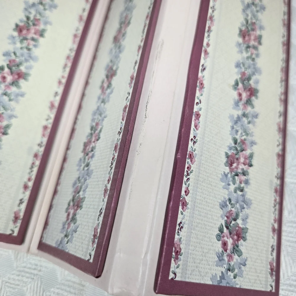 Accordian Photo Frame - Folds Up